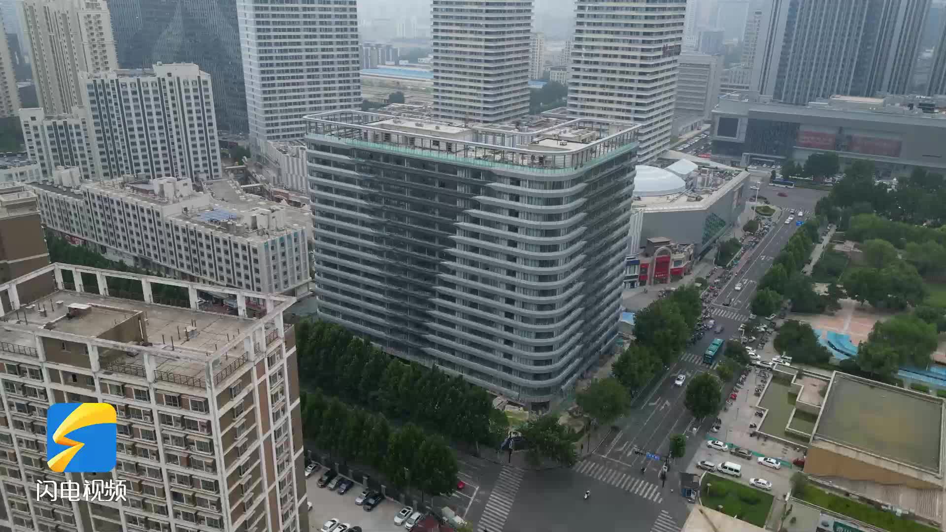 记者航拍带你看丨济南高新万达广场酒店最新建设进展