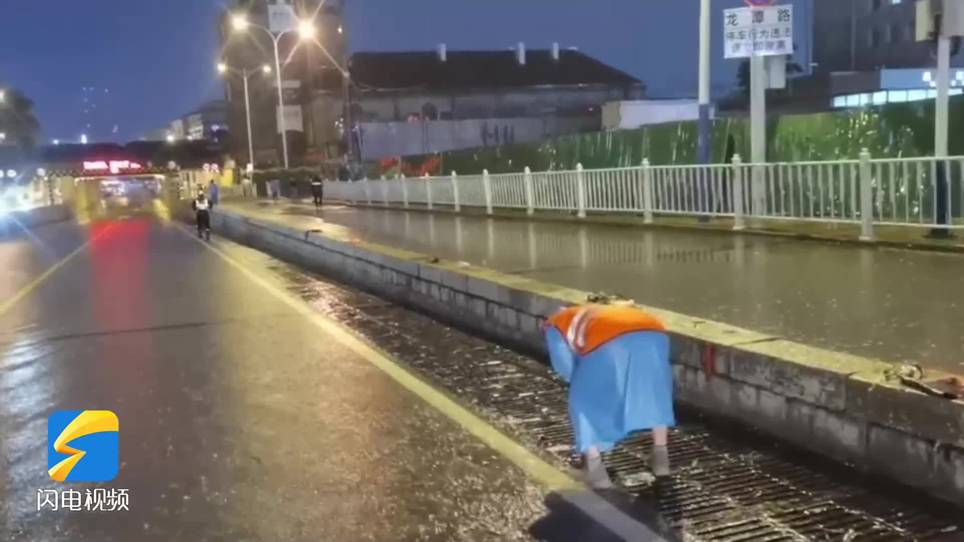 泰安：风雨中的坚守