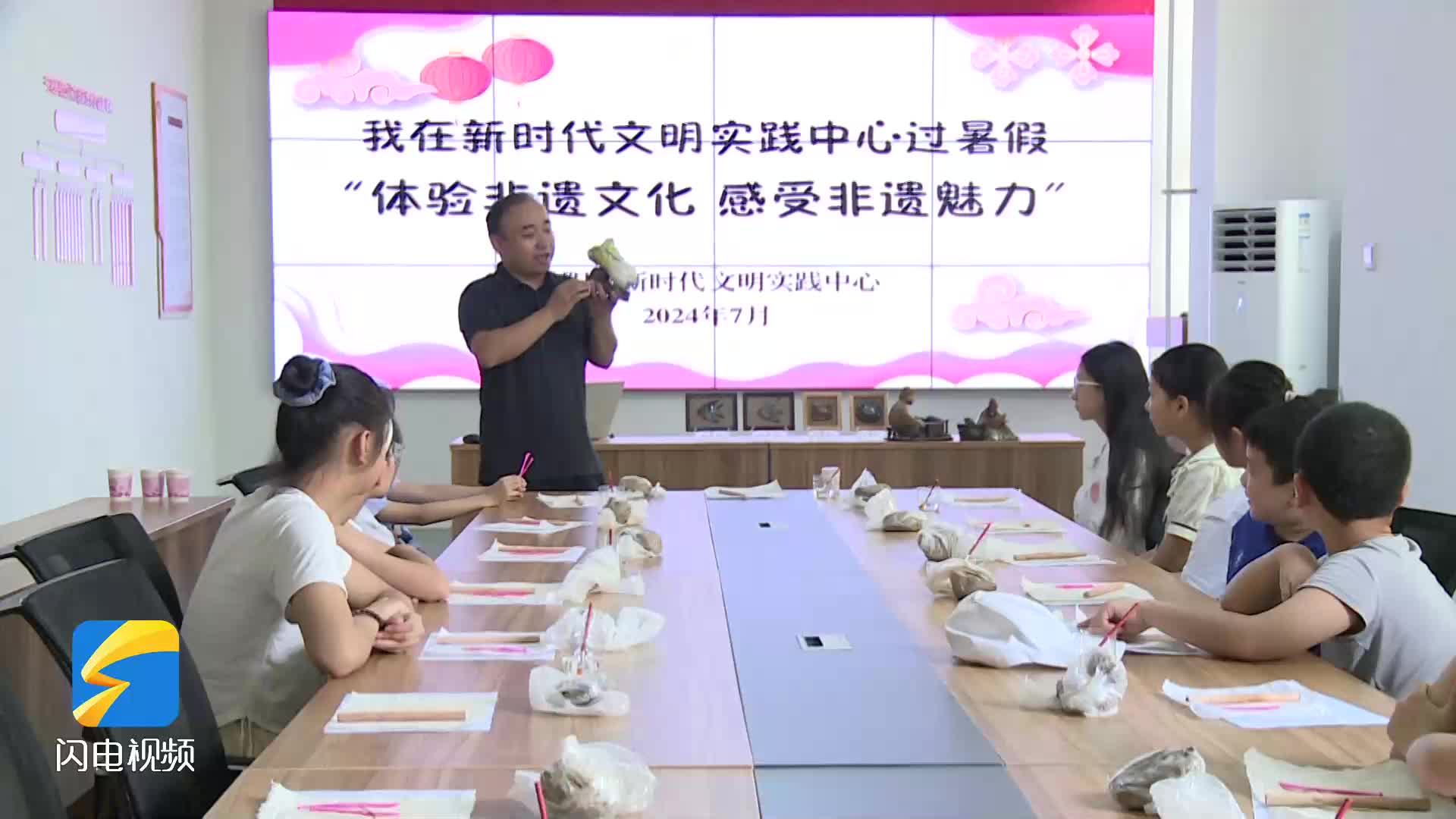 泰安宁阳：非遗陶艺共传承 快乐阅读丰假期