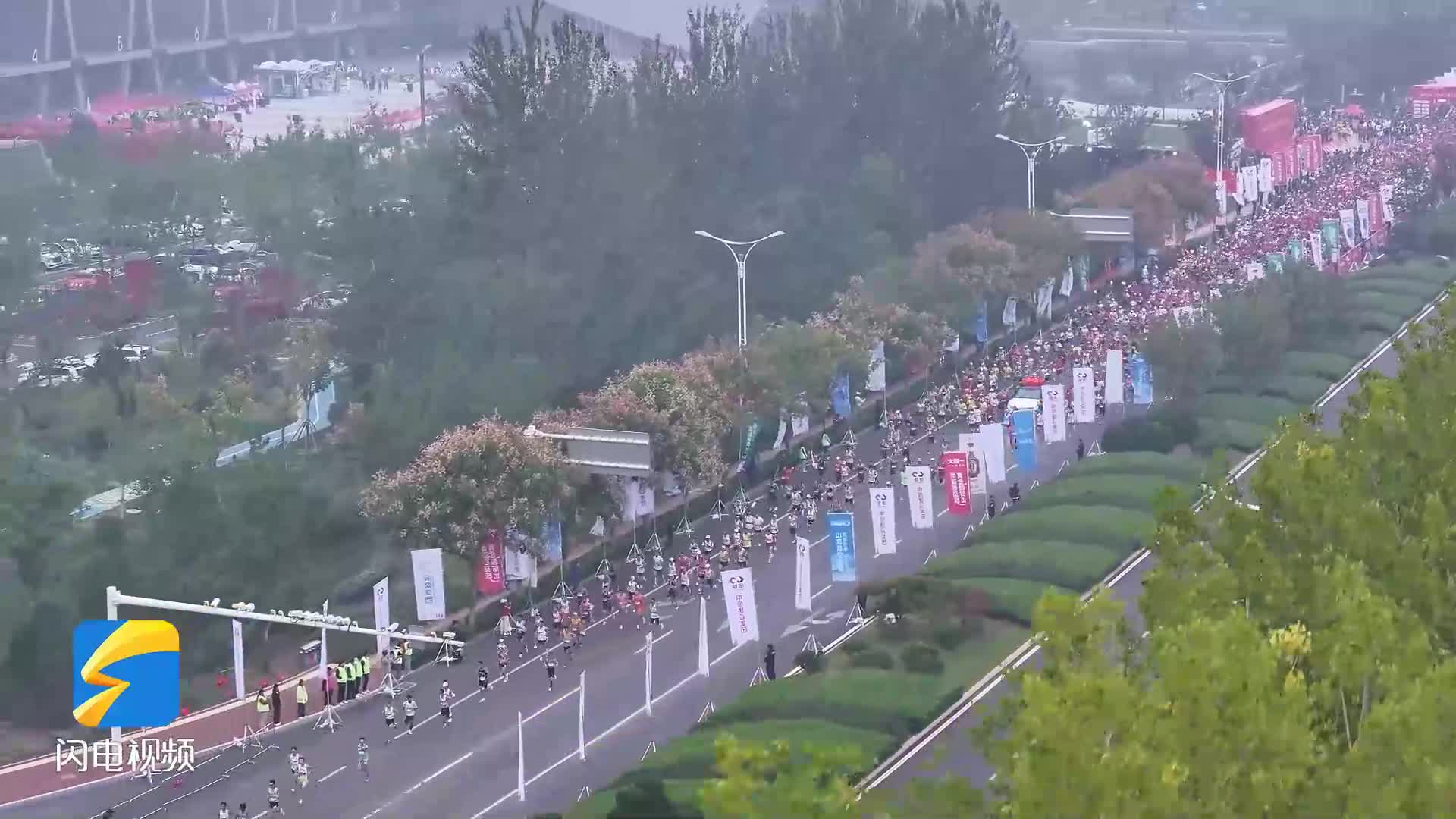 萬余名跑步愛好者競速“濱馬”賽道