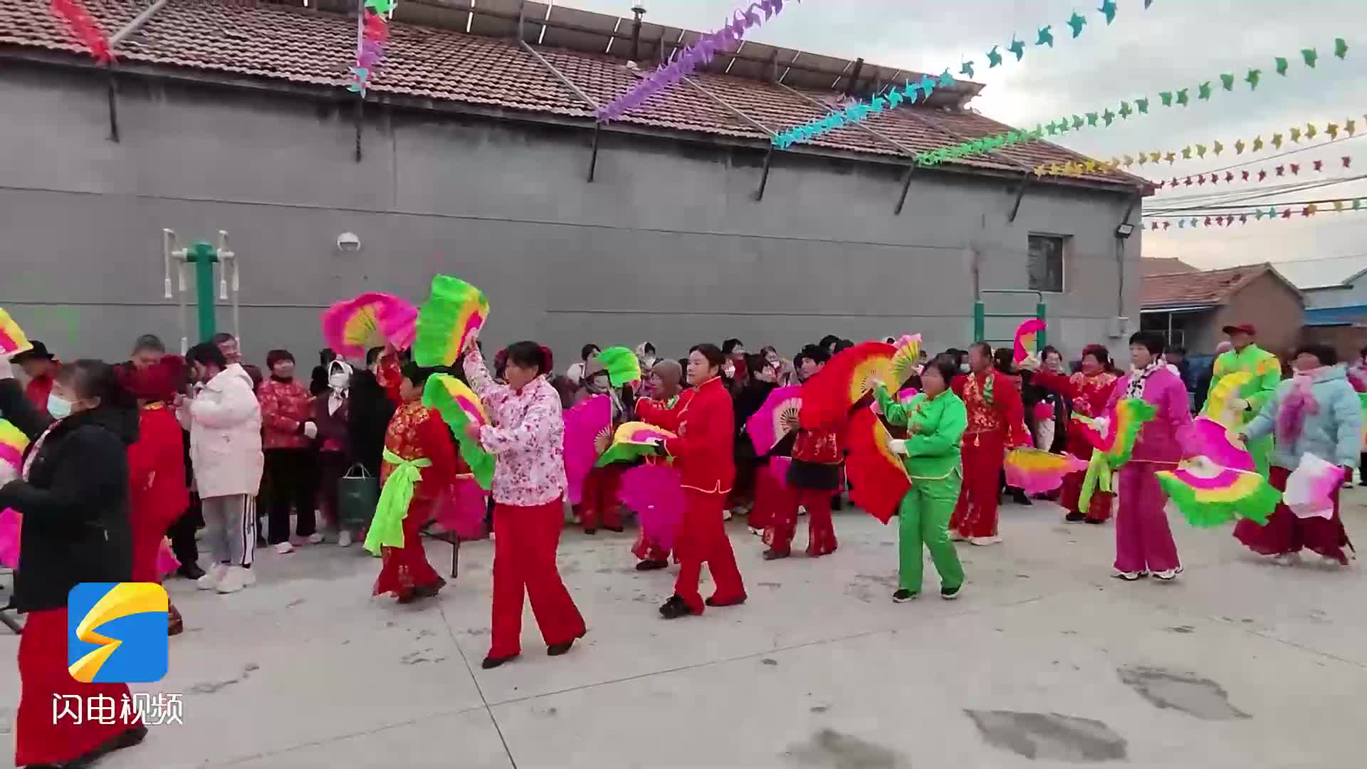 陽(yáng)信：愛(ài)心水餃 歌舞戲曲 與老人共度冬至