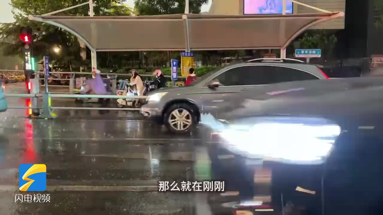 雷雨大風黃色預警 一瞬天黑  濟南8區全部街道有雷陣雨