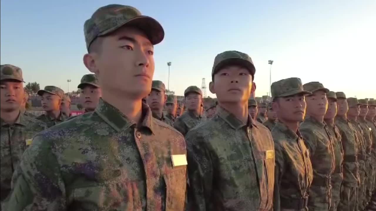 把青春写进军营，让梦想绽放军营