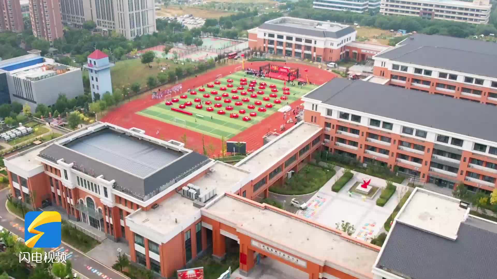 济南高新区金谷小学：“一桌百家宴 一堂家国课” 探索家校社协同育人新路径
