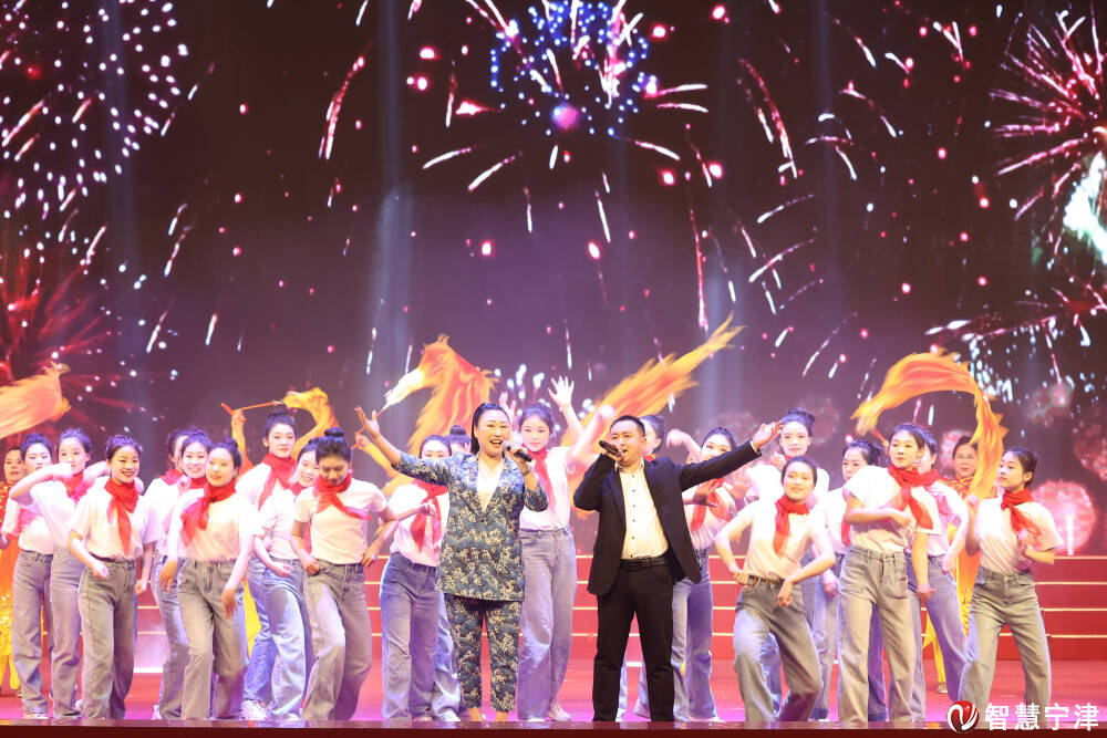 祥龙贺岁迎新春 幸福宁津谱华章 ——宁津县2024年春节联欢晚会侧记-