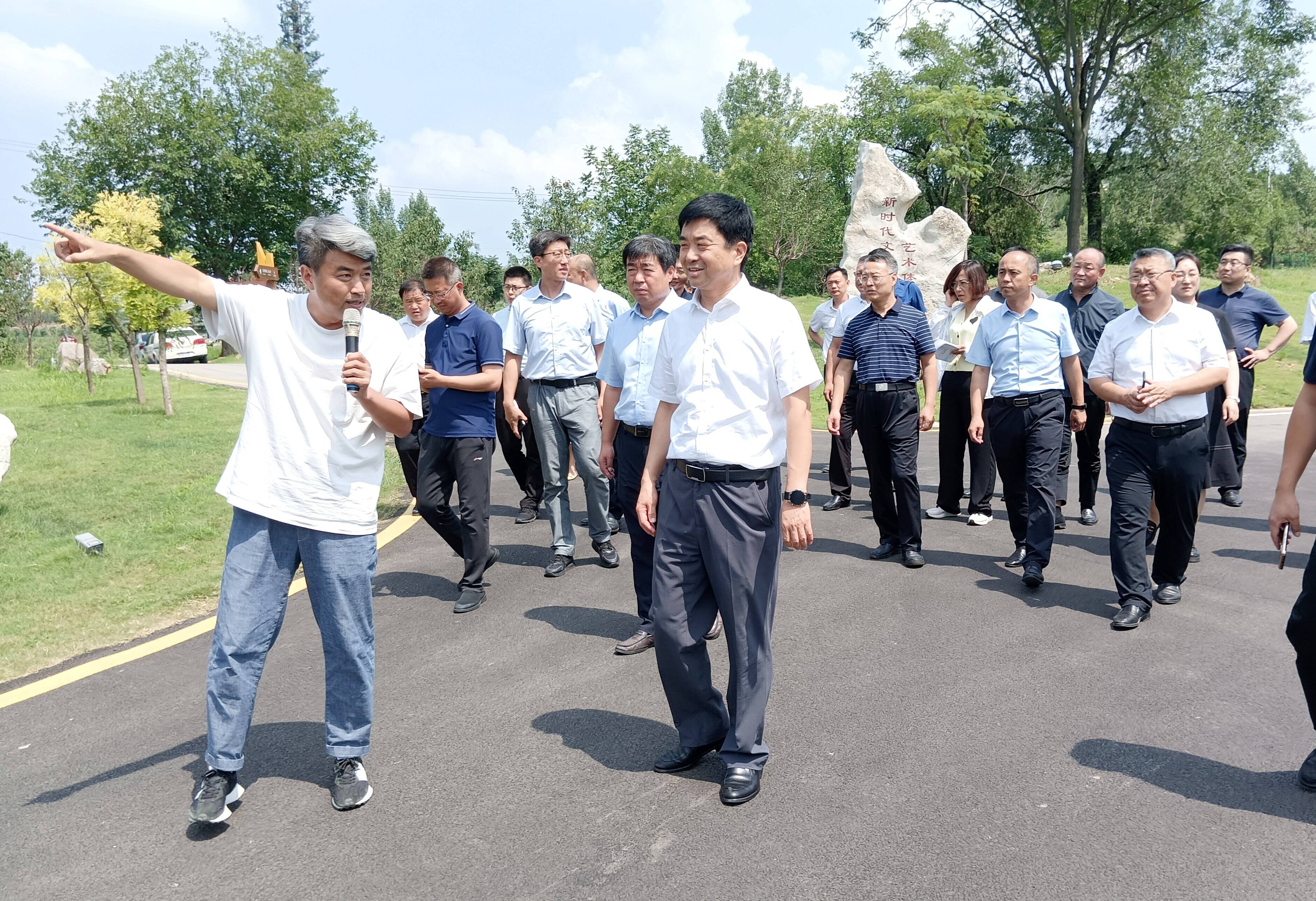 商河县党政考察团赴济宁市邹城市泗水县考察学习