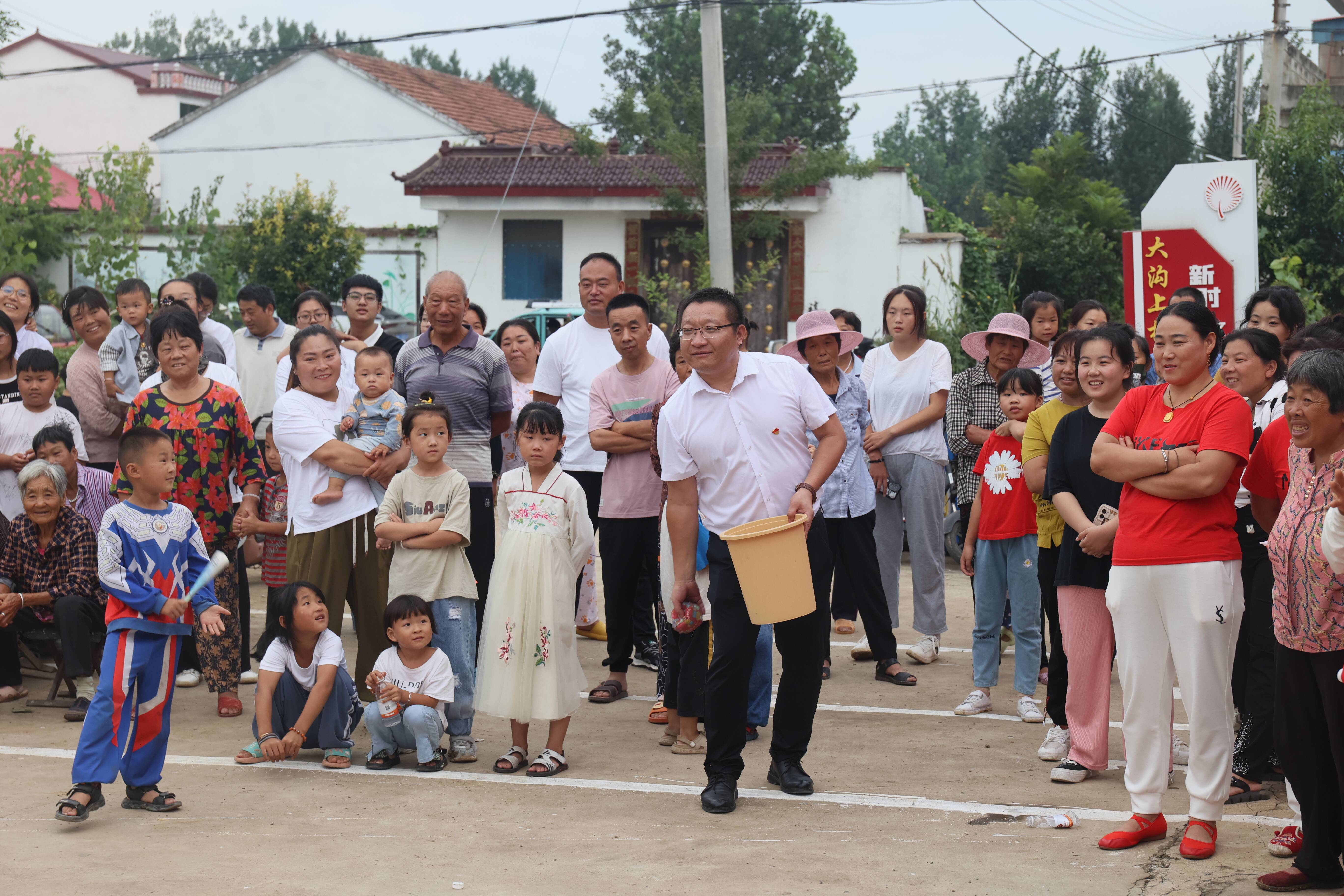 枣庄市第三届社区运动会暨台儿庄区张山子镇南部管区首届趣味运动会