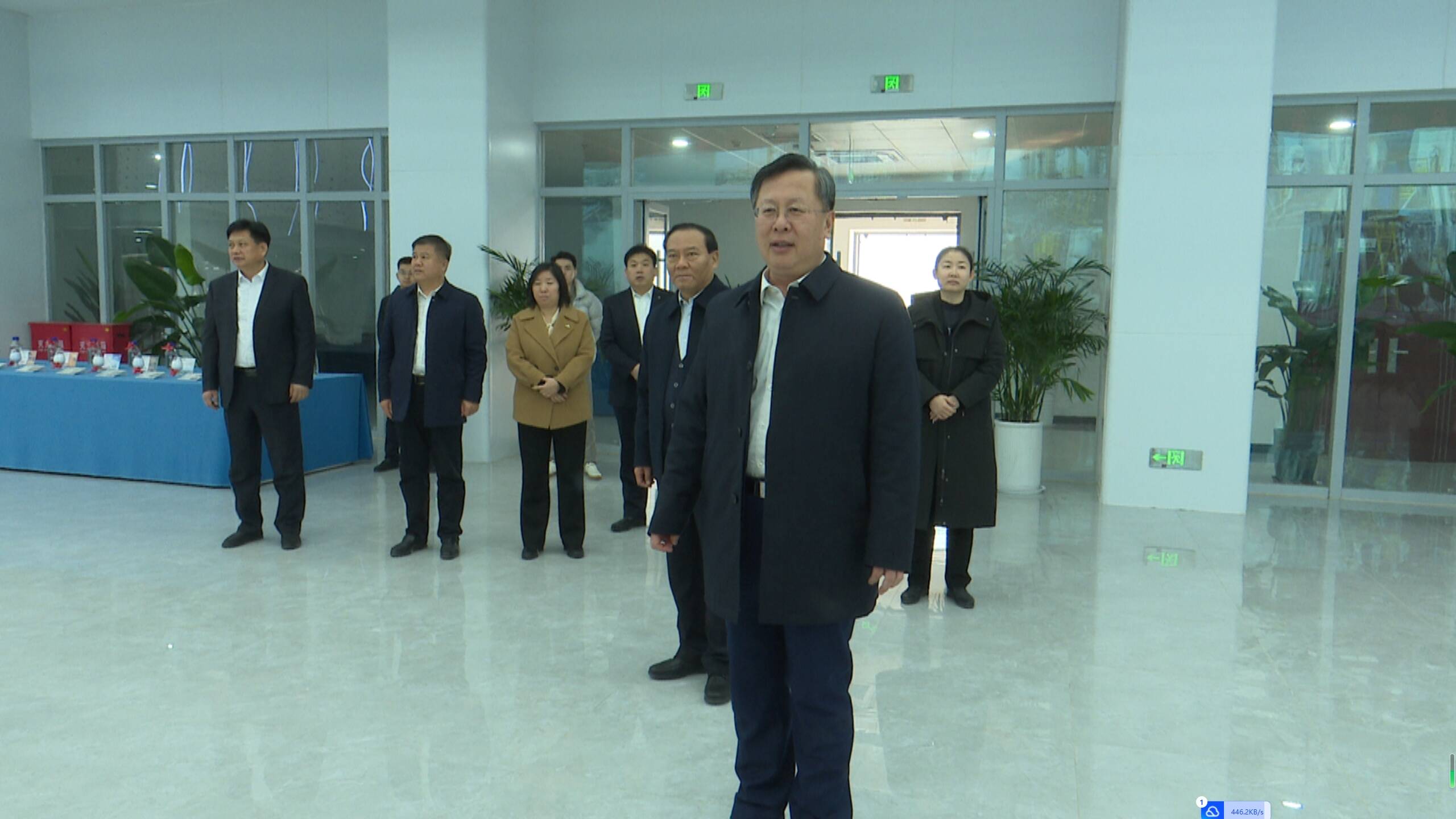 县委副书记县长赵海林等县领导走访慰问一线干部职工