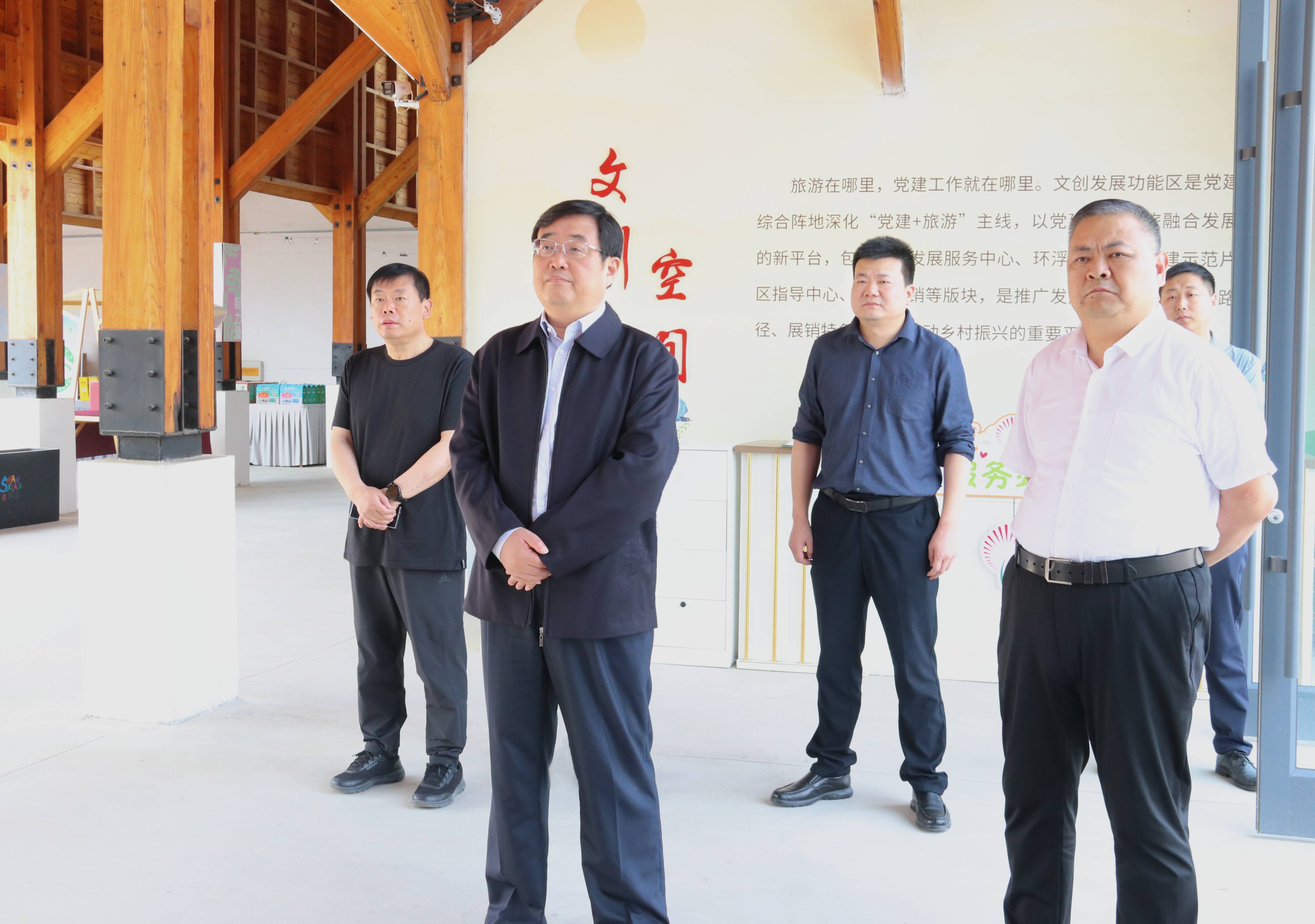 单县县委书记耿振华现场调度重点项目