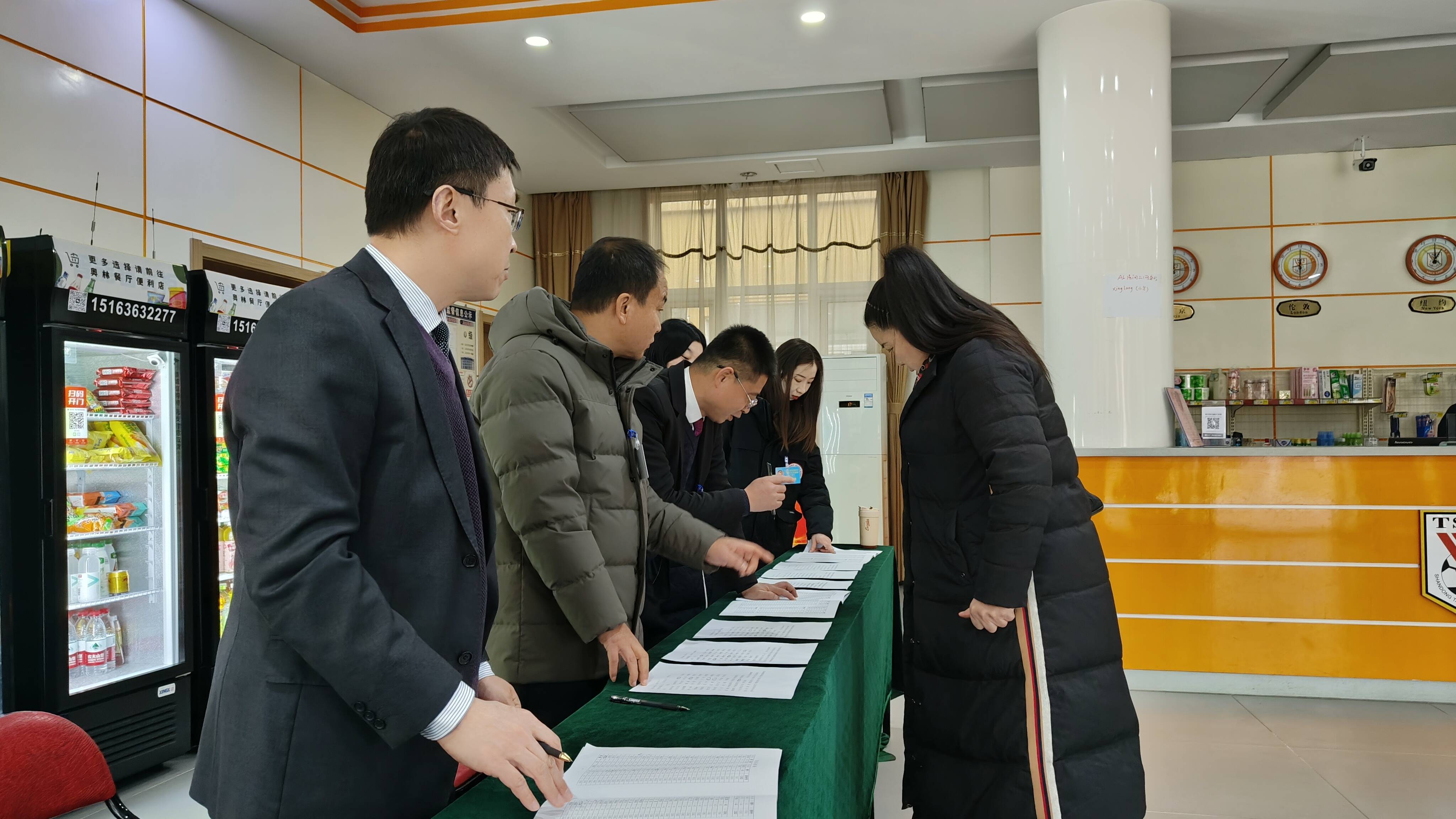 政协委员报到潍坊坊子正式进入两会时间