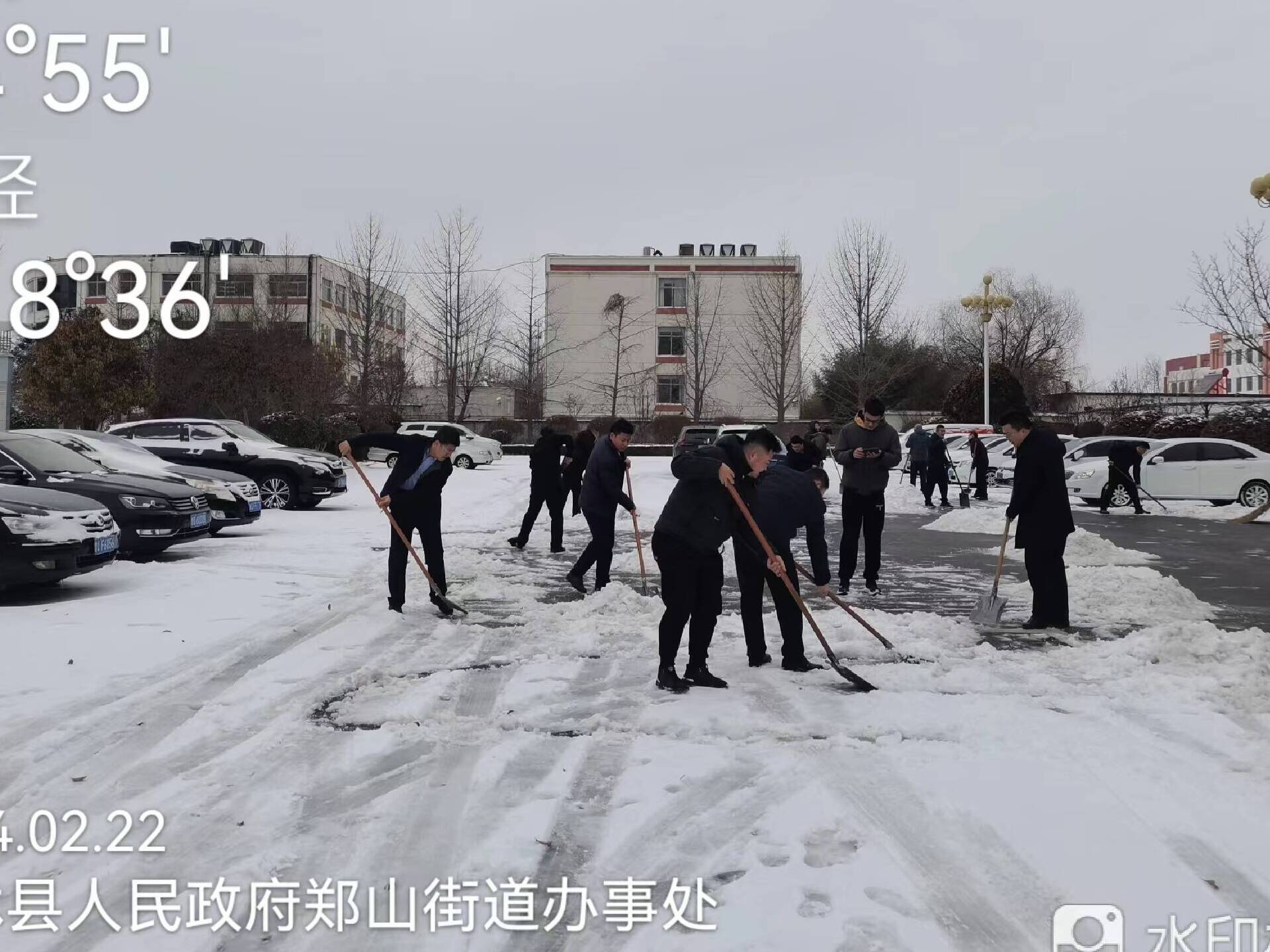 临沭县郑山街道清雪除冰保畅通全力稳供暖意浓