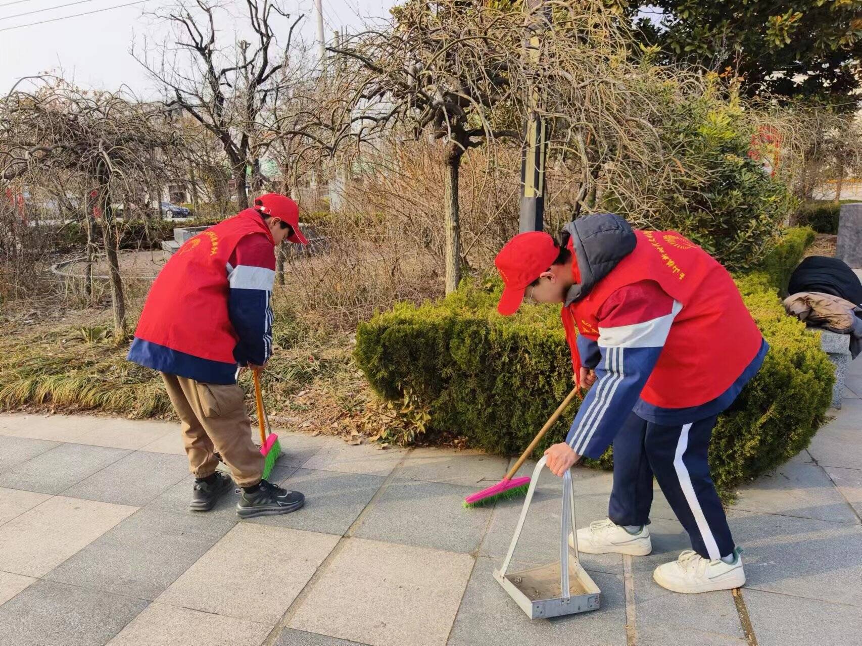 中学生志愿者活动图片图片