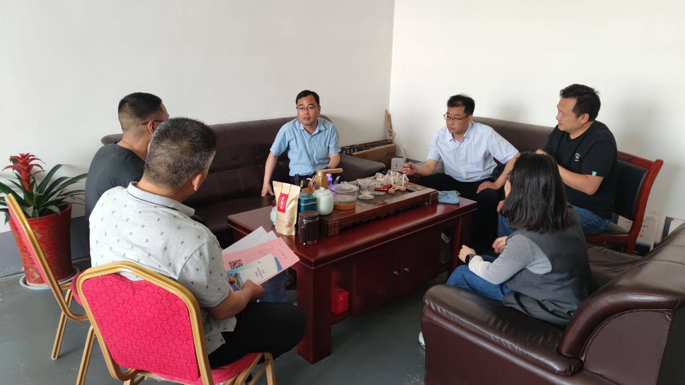 蒙阴县行政审批服务局扎实开展"春雨"行动让政策"甘霖"助力企业茁壮