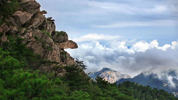 山东平邑:美出天际,蒙山春日云海震撼上线