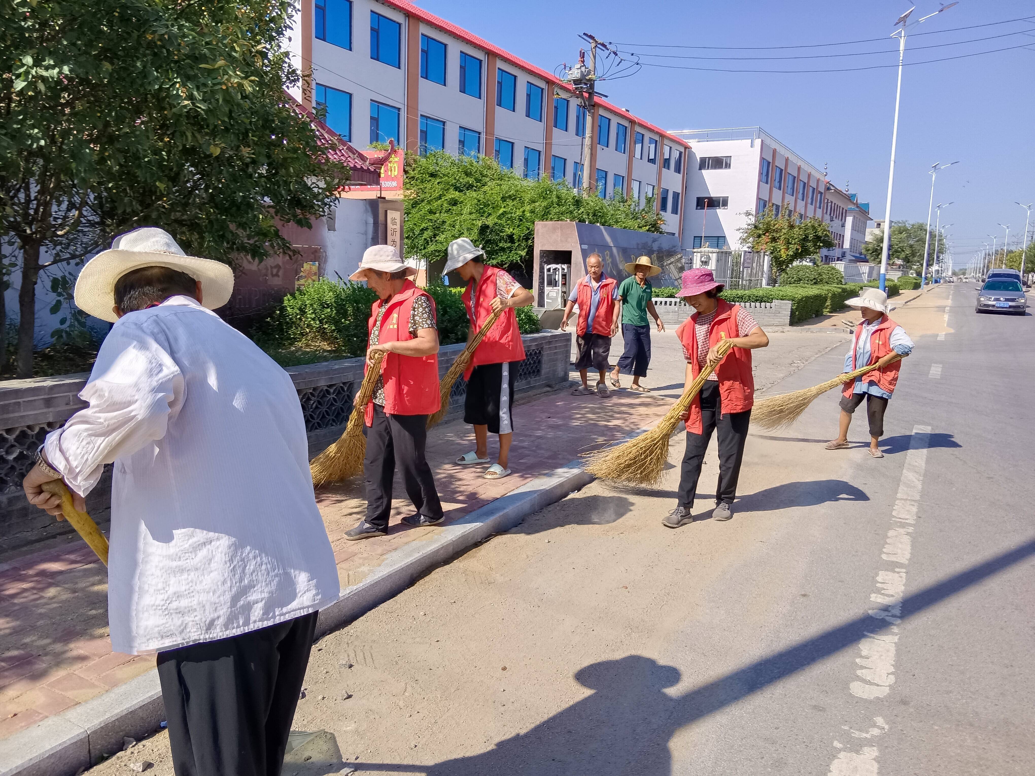 河东:郑旺镇清理人居环境,打造美丽家园