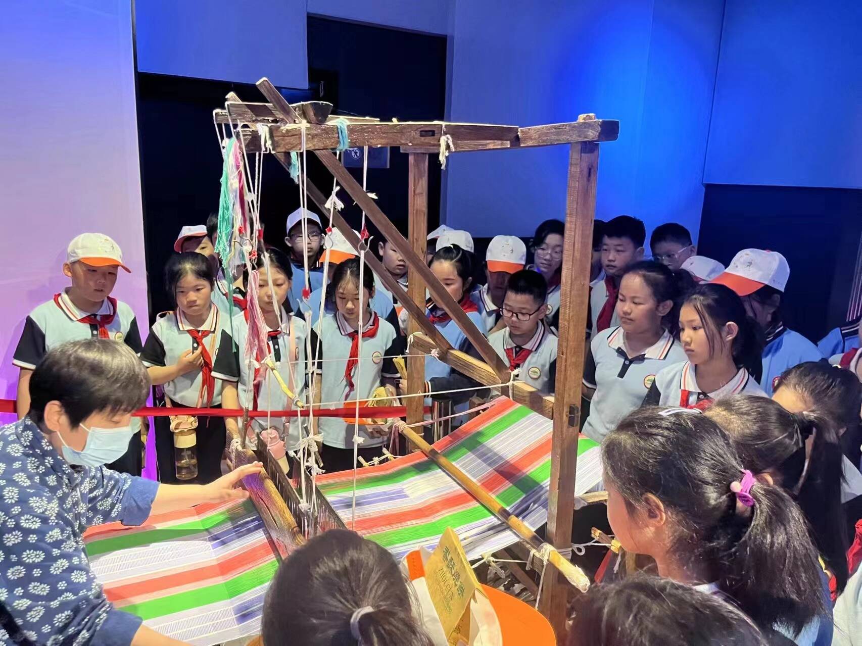 探寻历史足迹·传承古齐风韵  ——泰安东岳中学小学部开展主题研学