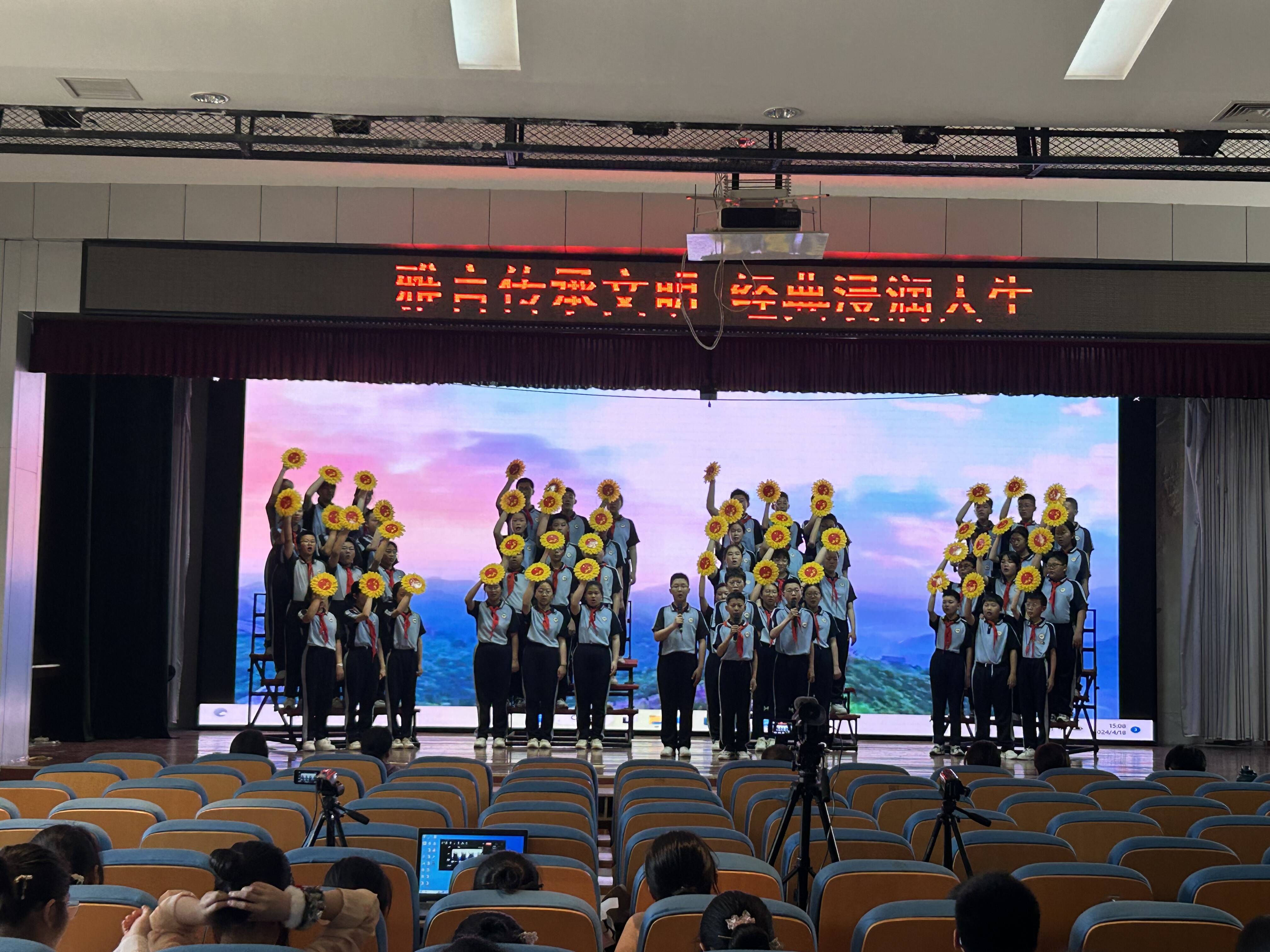 泰安东岳中学:雅言传承文明 经典浸润人生