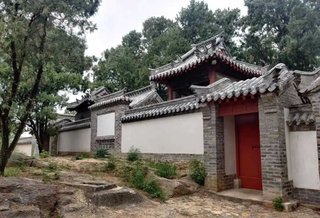 宁阳县华丰镇方寸之间,一览千年|今日走进:千年古刹灵山寺