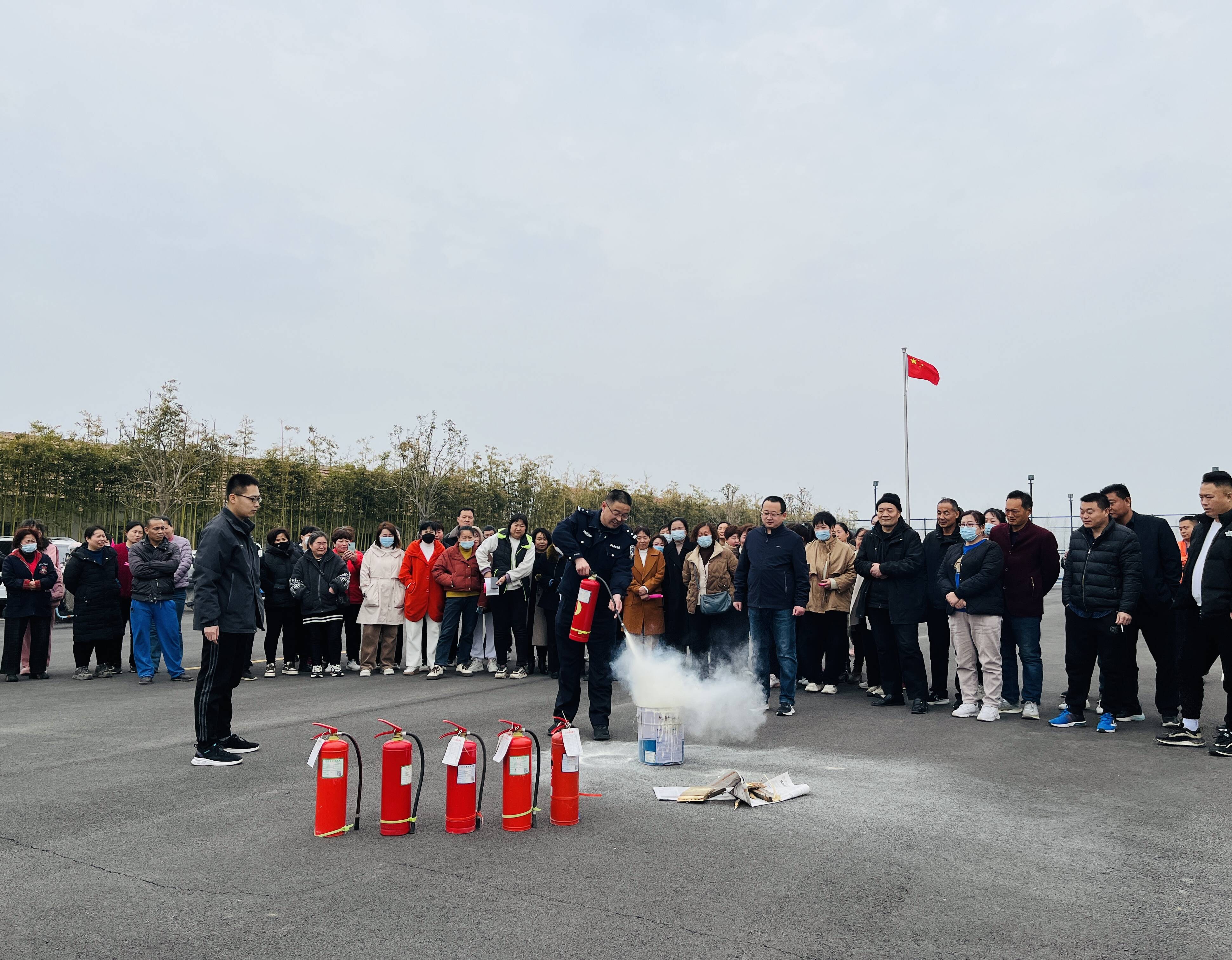 宁阳凌云火灾图片