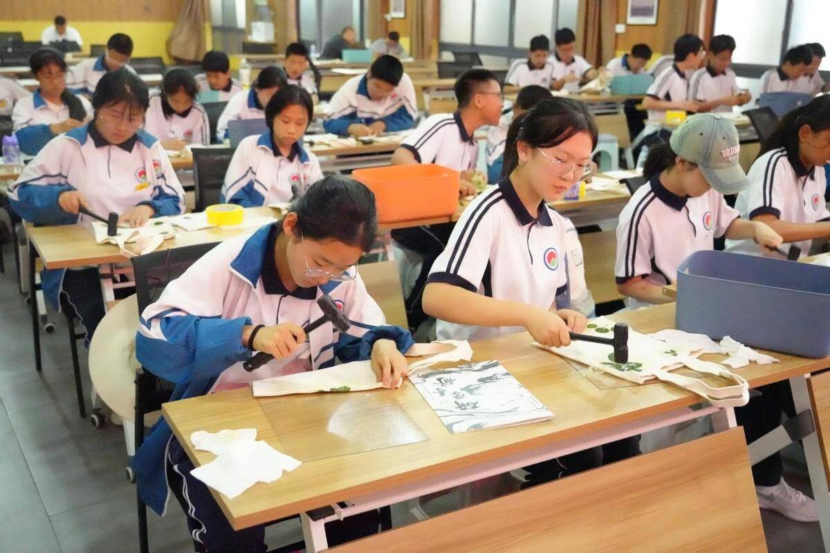 淄川区杨寨中学开展黄河寻根溯源研学活动