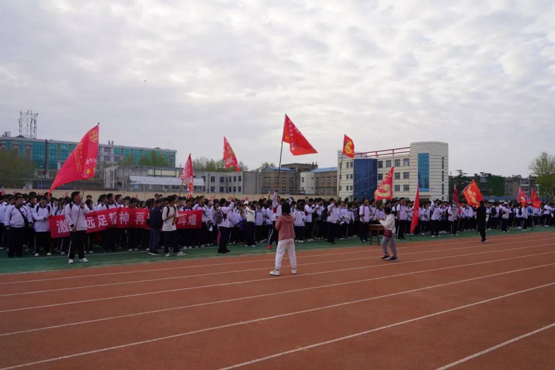 全环境立德树人丨青春无畏,远足无惧——莱阳一中高三春季远足活动