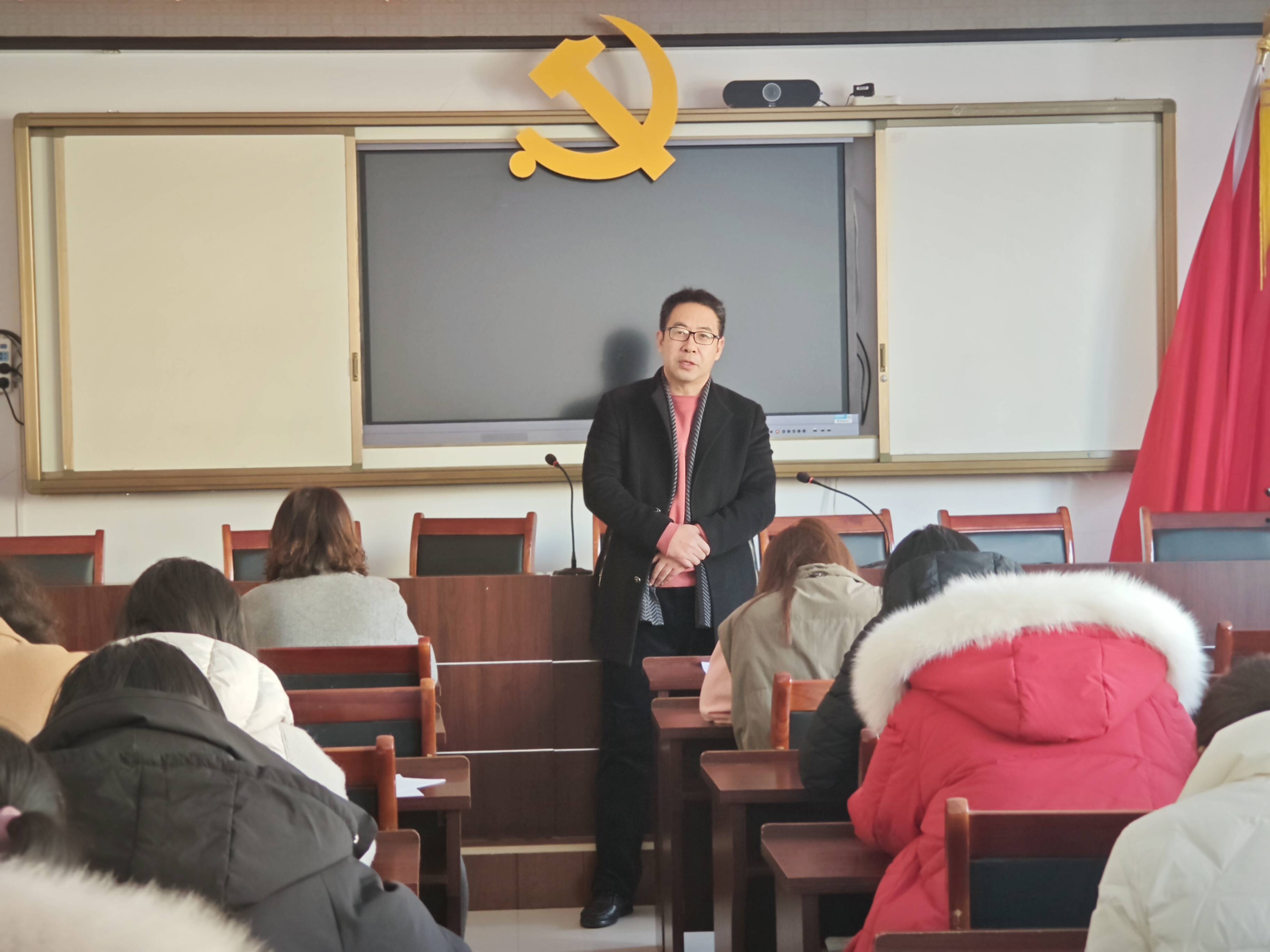 招远市魁星路中学四位一体扎实推进师德建设活动