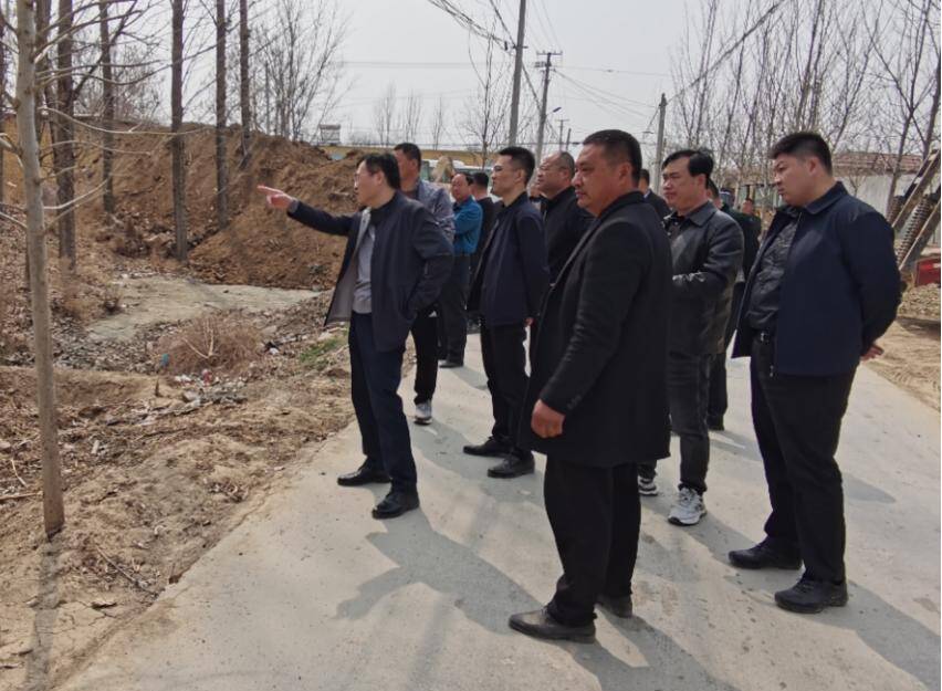 十八里铺镇开展人居环境整治提升第一阶段观摩活动