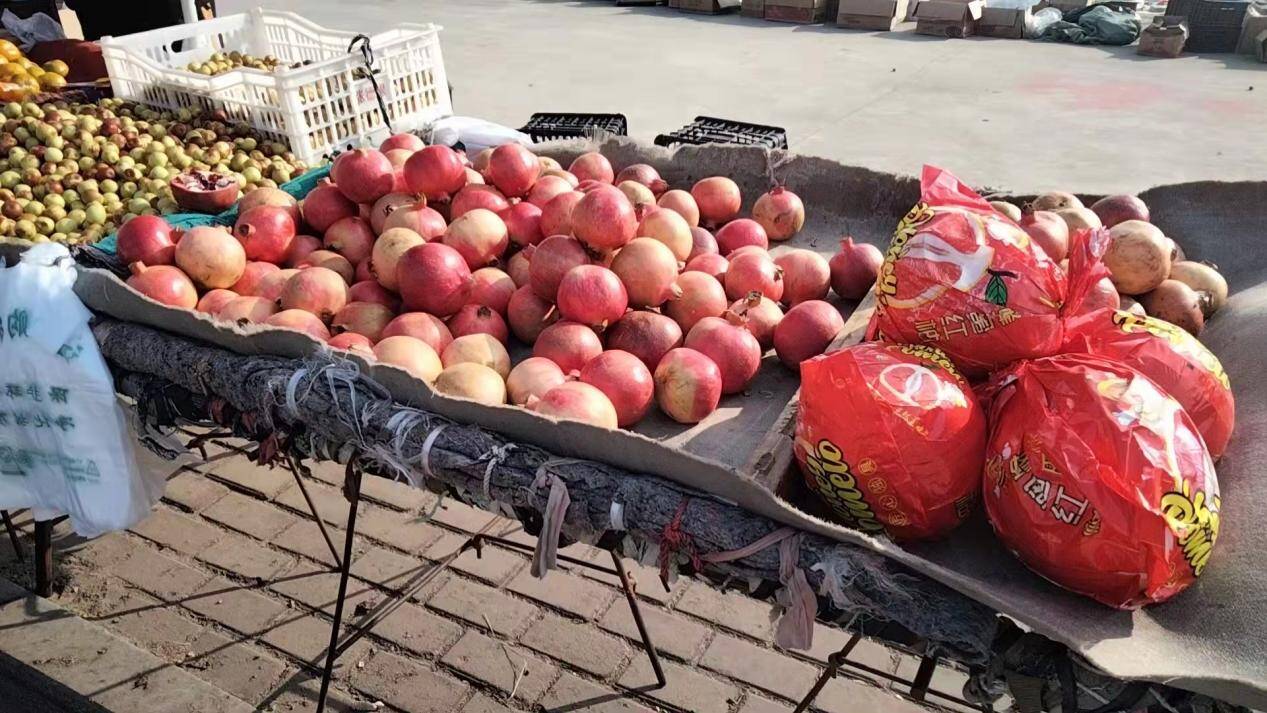 济南市莱芜区牛泉镇开展看魅力牛泉赶黄河大集农副产品展销活动