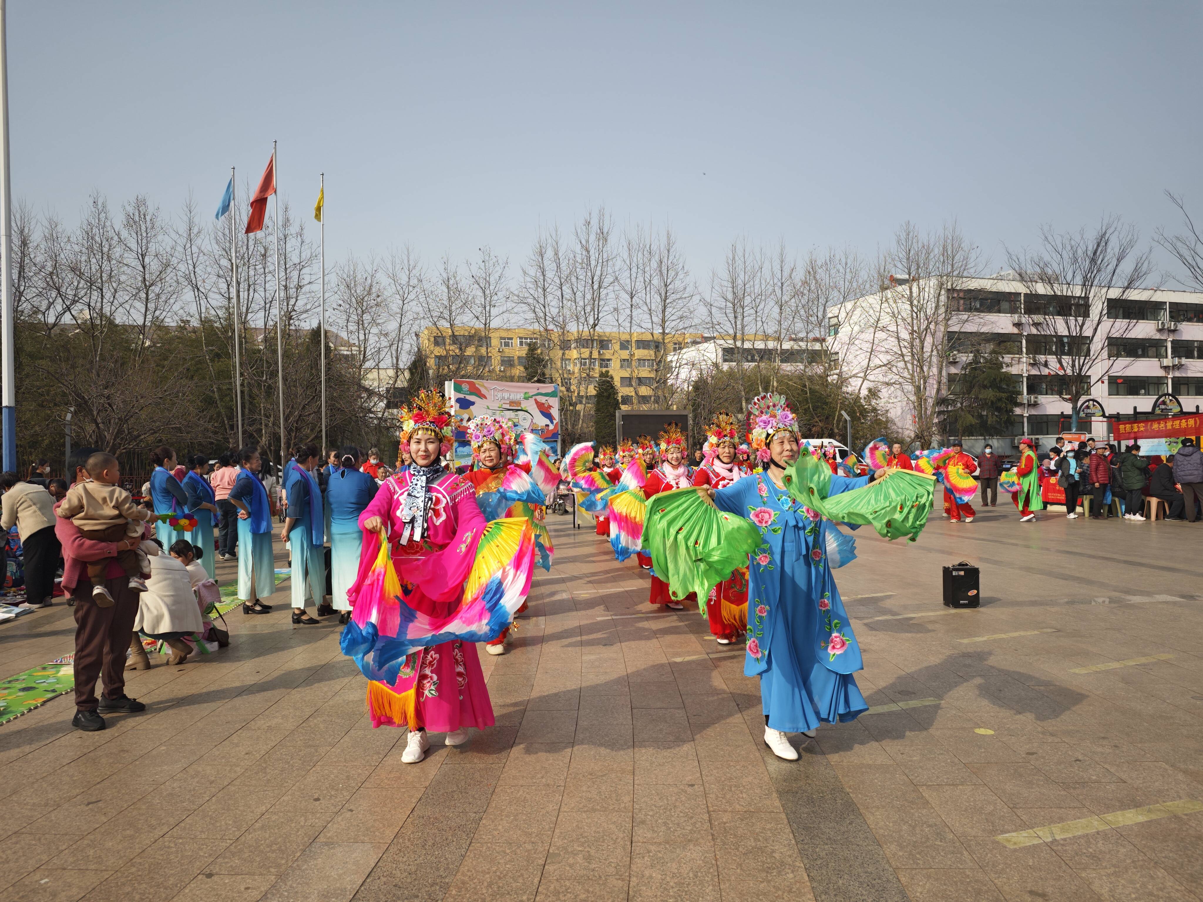 日照市东港区2024年春风行动文明市集活动开启