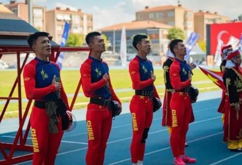 中国在世界消防救援锦标赛上夺得首枚银牌
