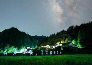 秦嶺深處的鄉村天文臺：山村孩童觀星逐夢 “星空經濟”應運而生