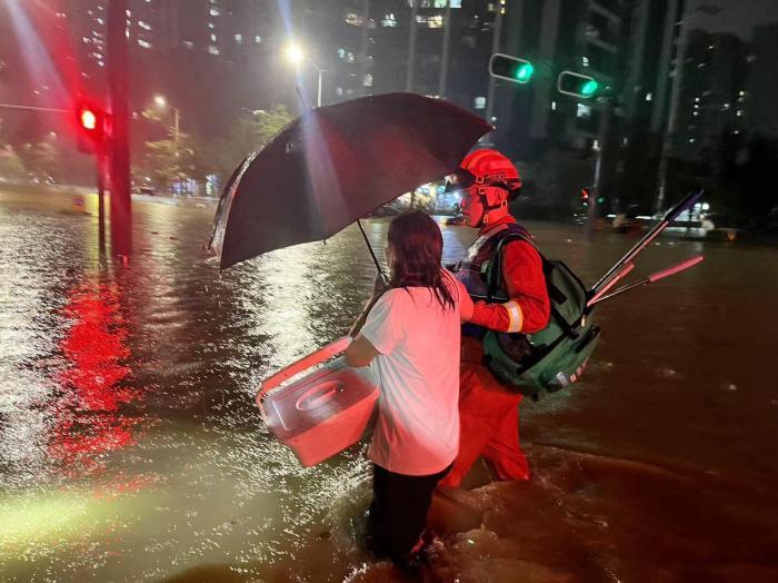 “蘇拉”“海葵”致17地市受災(zāi) 廣東撥付1.75億元救災(zāi)