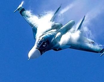俄一架苏-34战机坠毁 机组人员弹射逃生获救