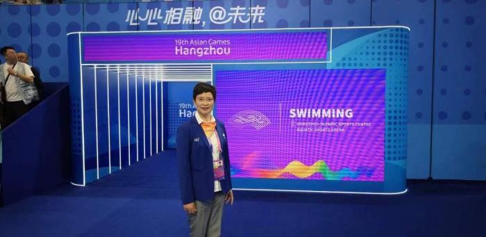 （杭州亚运会）浙江温州阿姨“半路出家” 60岁执裁杭州亚运会游泳比赛
