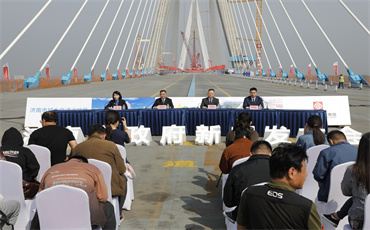 最大跨径为488米 G104京岚线济南黄河公路大桥将成为济南“新地标”
