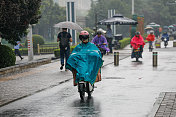 較強冷空氣來襲 明起中東部將迎大范圍雨雪降溫天氣