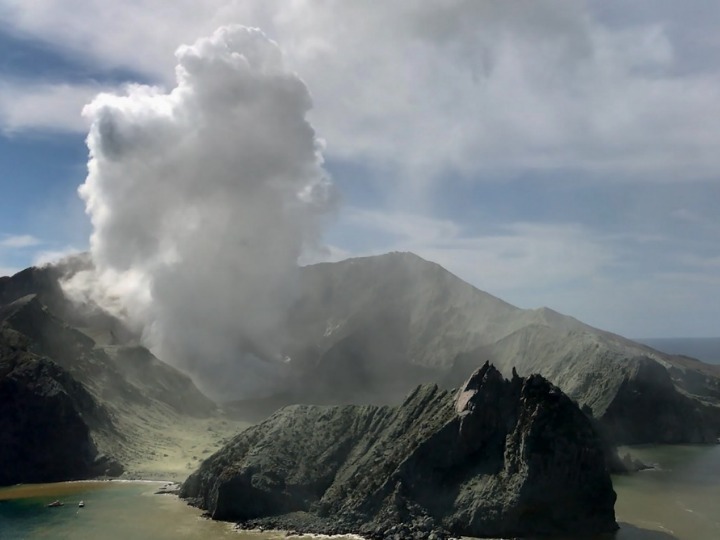 火山喷发致死22人　新西兰一旅游公司被判有罪