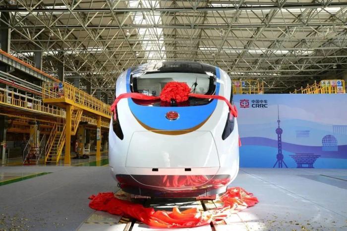 上海市域铁路机场联络线首列车在长春正式下线 最高运行时速达160公里