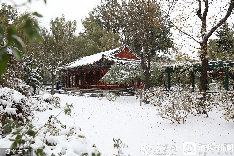 濟南已升級為暴雪紅色預警，市區、長清、章丘和山區局部地區有大暴雪