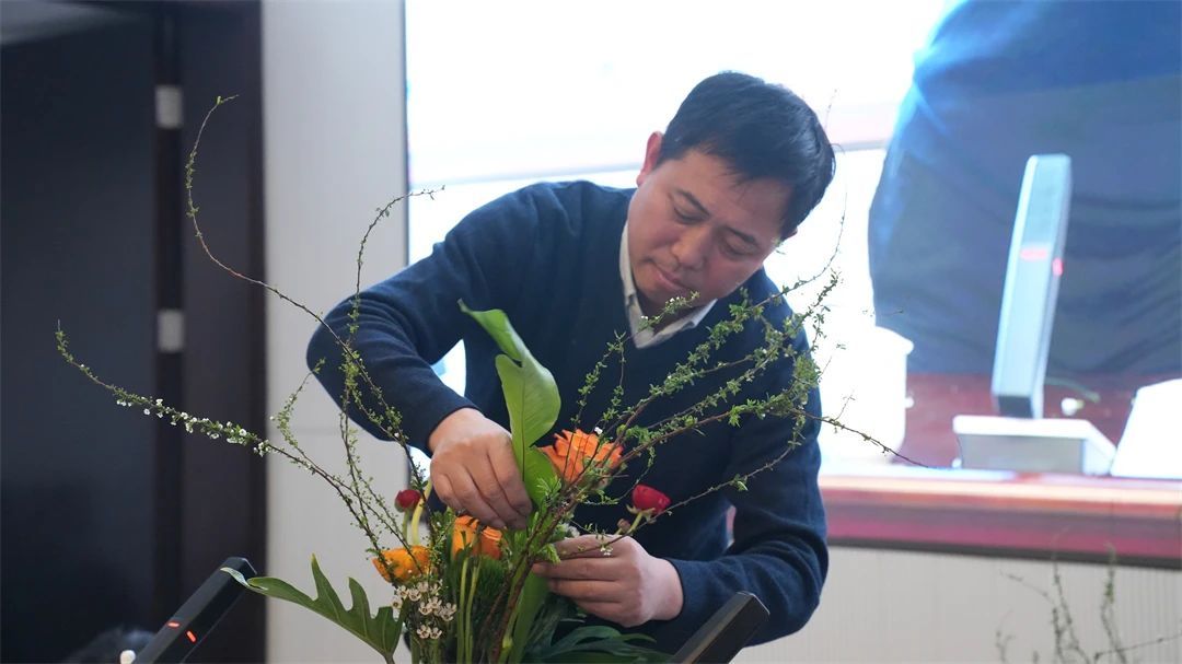 “春意花語——中國傳統插花藝術”講座在濟南市美術館成功舉辦