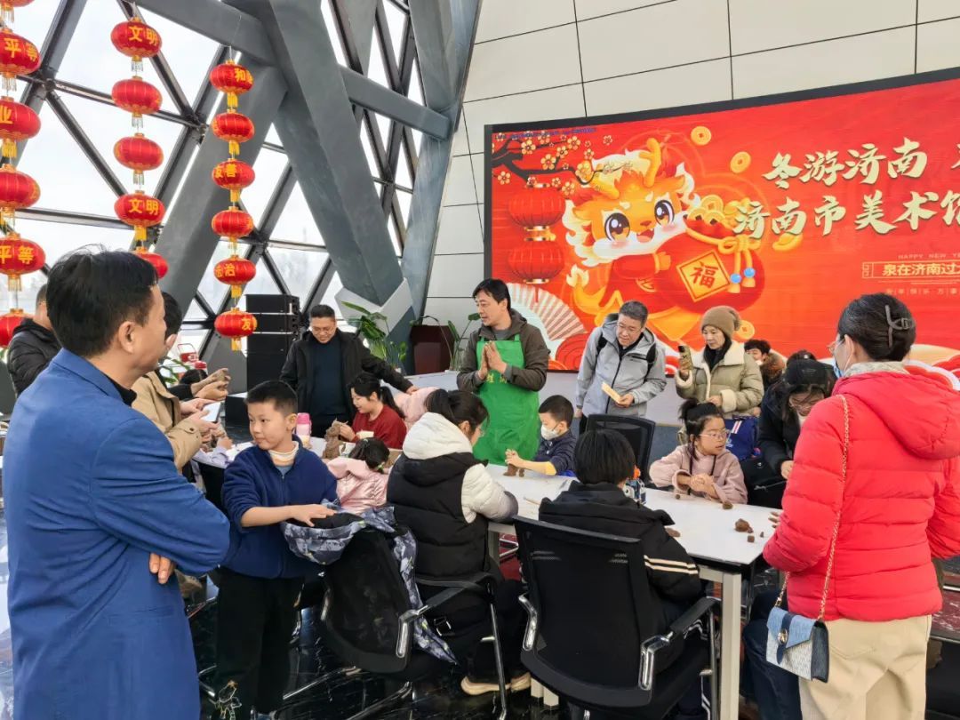 龍行龘龘之“非遺泥塑塑龍”在濟(jì)南市美術(shù)館成功舉辦