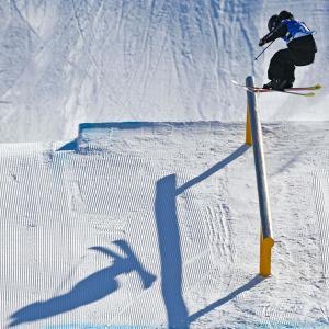 十四冬 | 自由式滑雪坡障选手经受大风考验