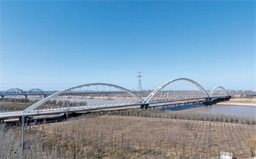 济南黄河齐鲁大桥项目全面复工 今年年底具备通车条件