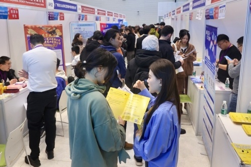 北京市属企业为2024届毕业生提供2.1万余个应届岗位资源