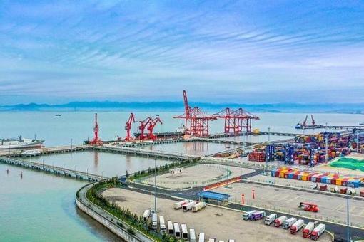 浙江台州：大麦屿港至泰国航线正式开通