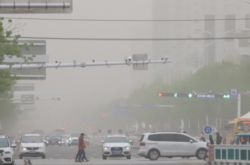 沙尘暴黄色预警来了！京津冀等地有扬沙或浮尘天气