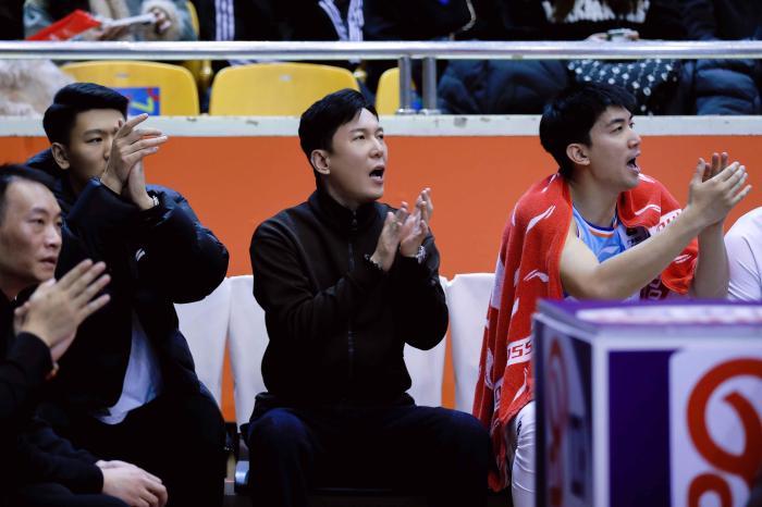 新疆男篮董事长：双向奔赴，篮球成为新疆游子独特的“乡愁”