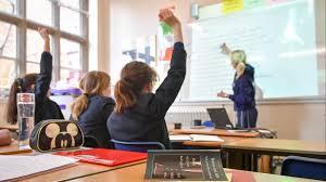南非全国范围中小学教师职位空缺超3.1万个