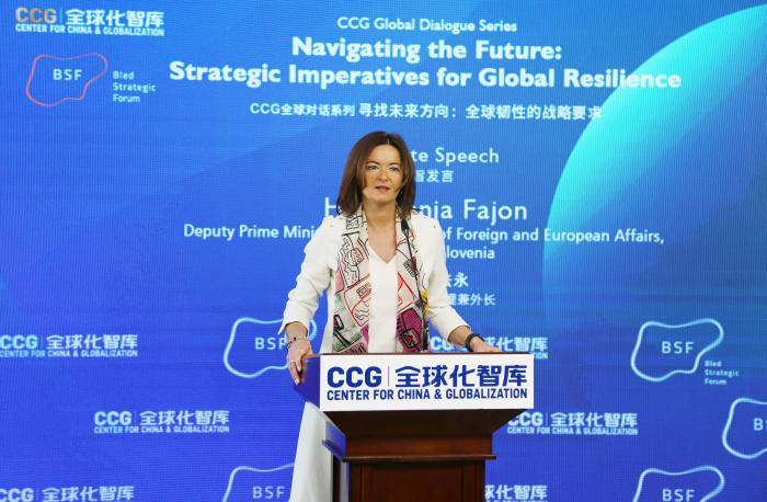 斯洛文尼亚副总理兼外长：赞赏中国在绿色能源转型方面所作贡献