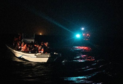 突发！一移民船在吉布提附近海域倾覆 至少16死28失踪